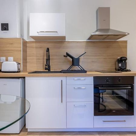 Le Cocon Urbain En Hyper Centre Apartamento La Rochelle  Exterior foto